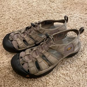 KEEN Newport Waterproof Sandals Size 11